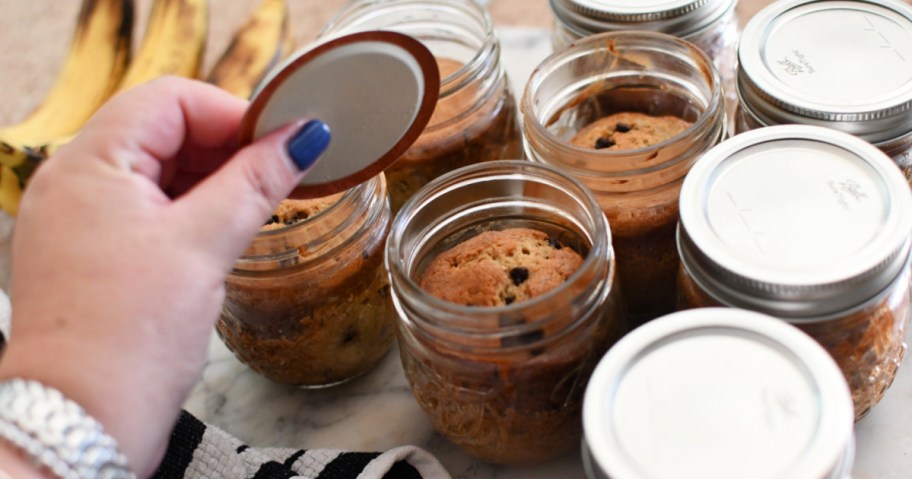 banana bread in jars