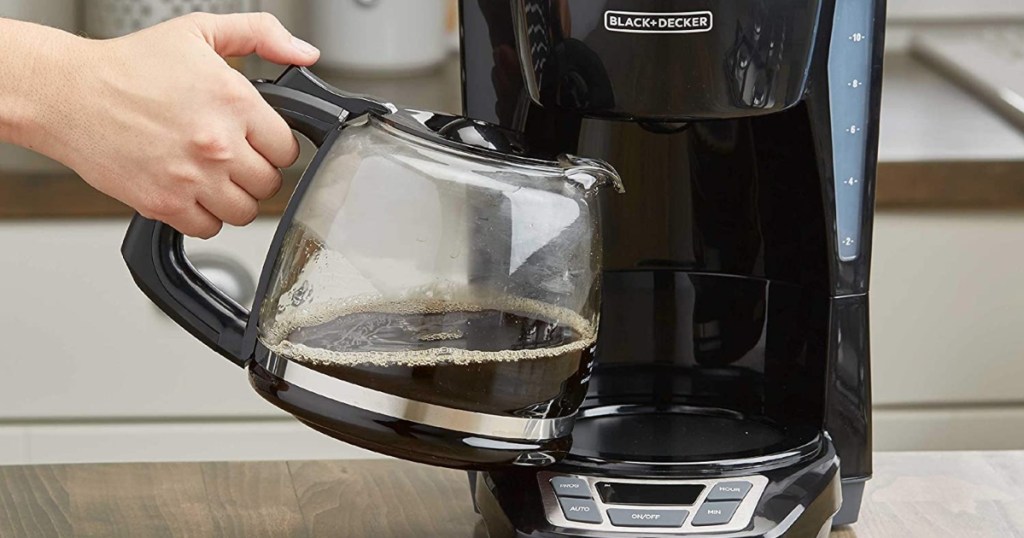 removing carafe from coffee pot