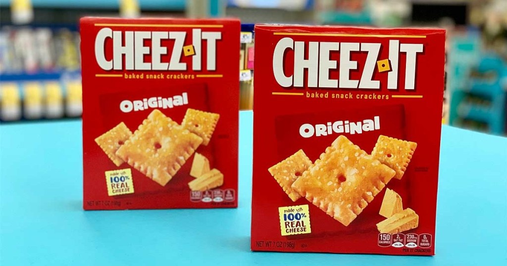 2 boxes of Cheez-It crackers