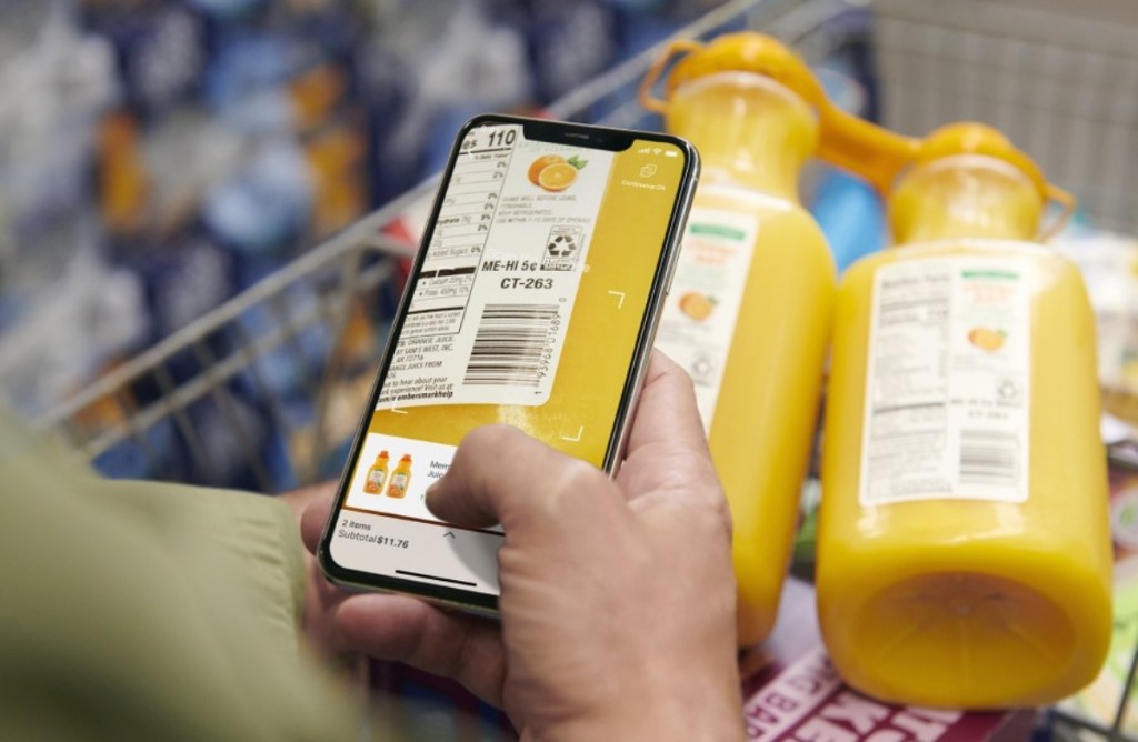 scanning orange juice with Sam's Club app