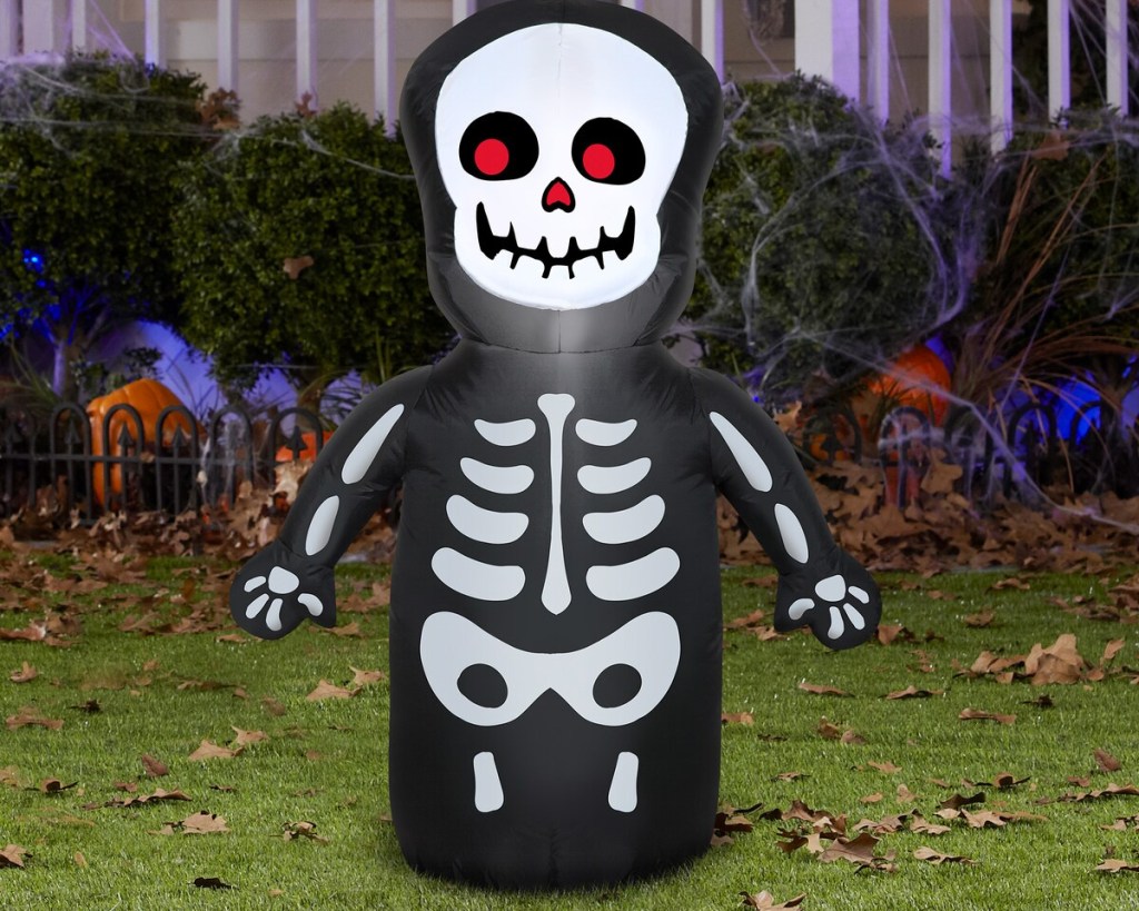 halloween skeleton inflatable