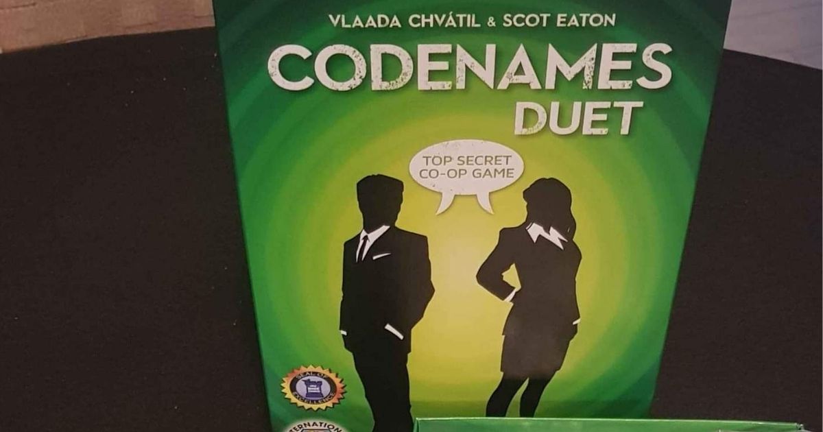 Codenames Duet game box