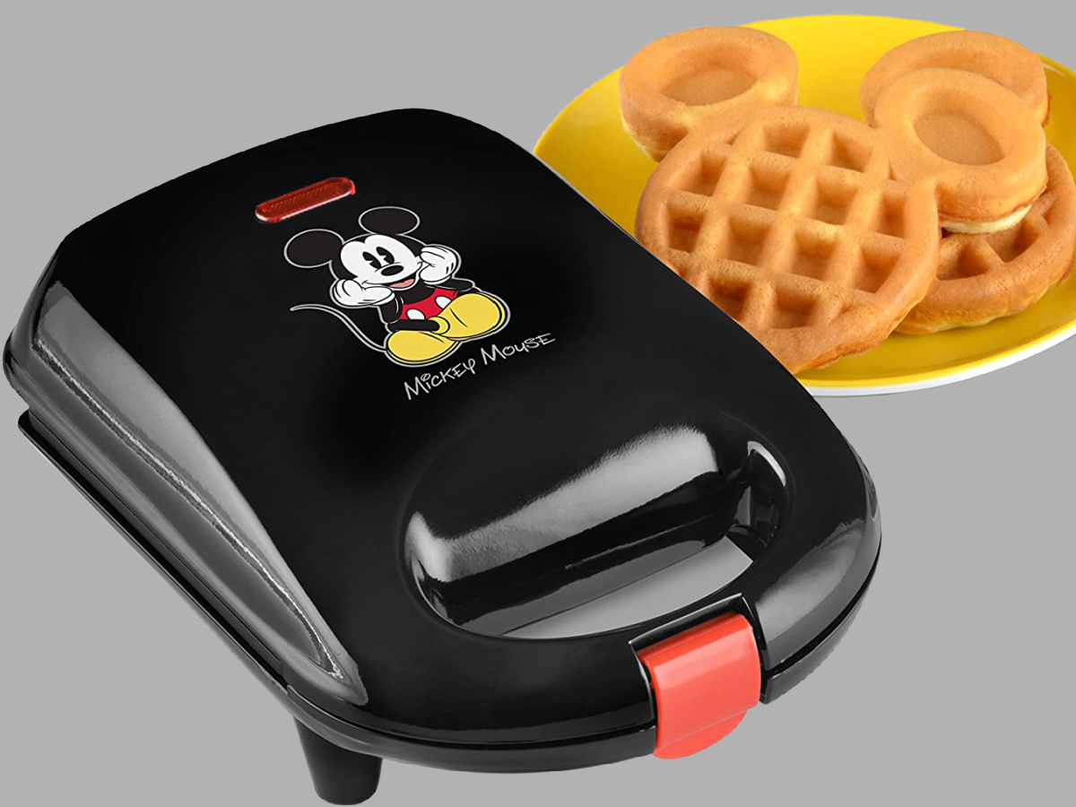 Black Disney DCM-9 Mickey Mini Waffle Maker 