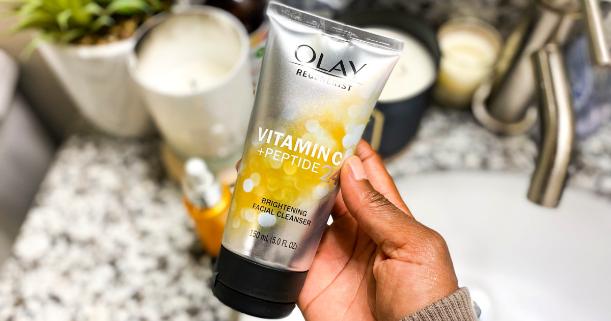 Olay Vitamin C + Peptide24 Exfoliating Facial Cleanser