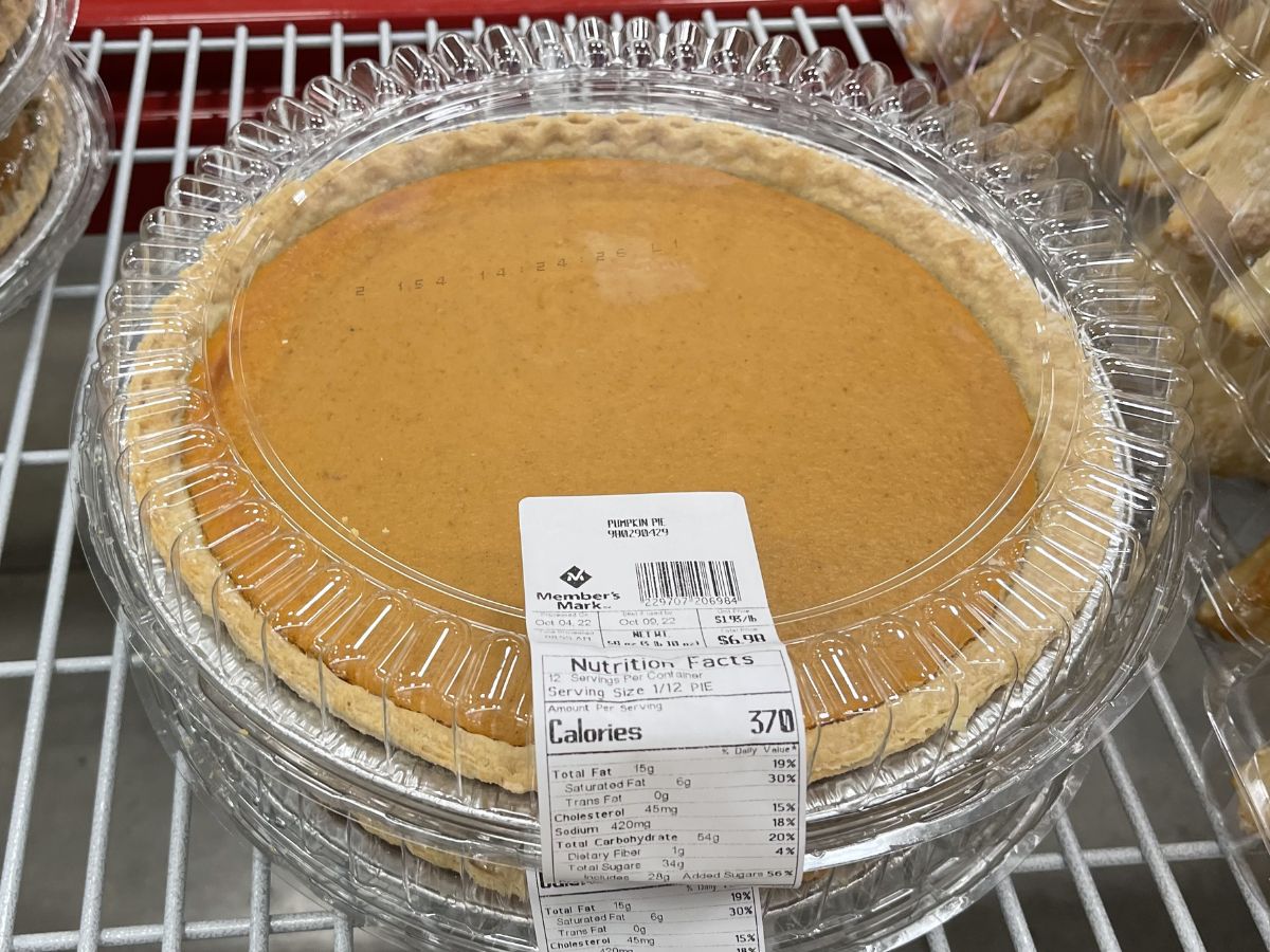 The Popular Sam's Club Pumpkin Pies Are Back & They're Only $6.98 ...