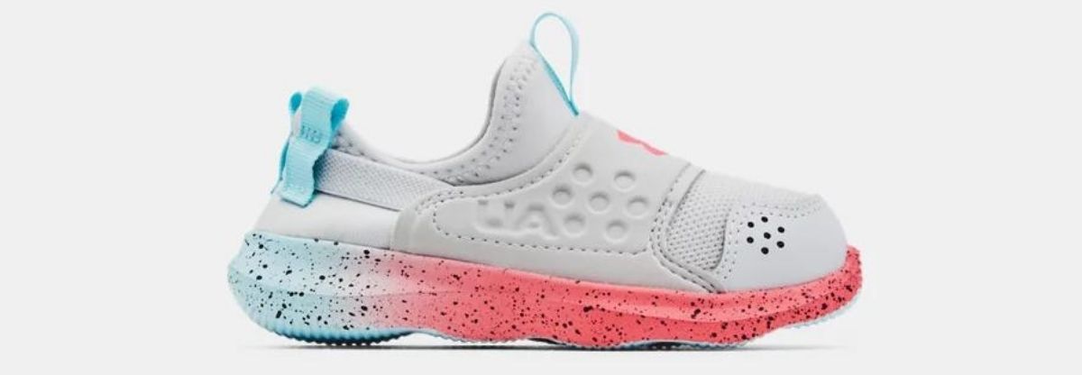 Under armour hot sale kids runners