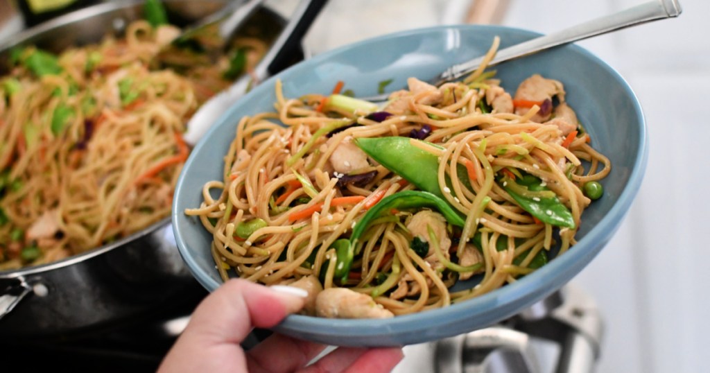 Easy Chicken Chow Mein Using Spaghetti Noodles Hip2save