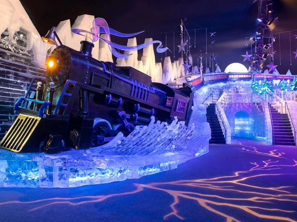 the polar express gaylord rockies ice exhibit