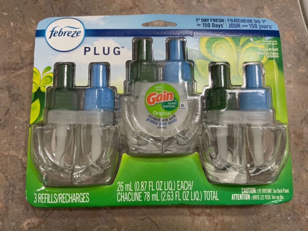 Febreze Odor-Fighting Fade Defy PLUG Air Freshener Refill, Gain Original Scent 3-Pack