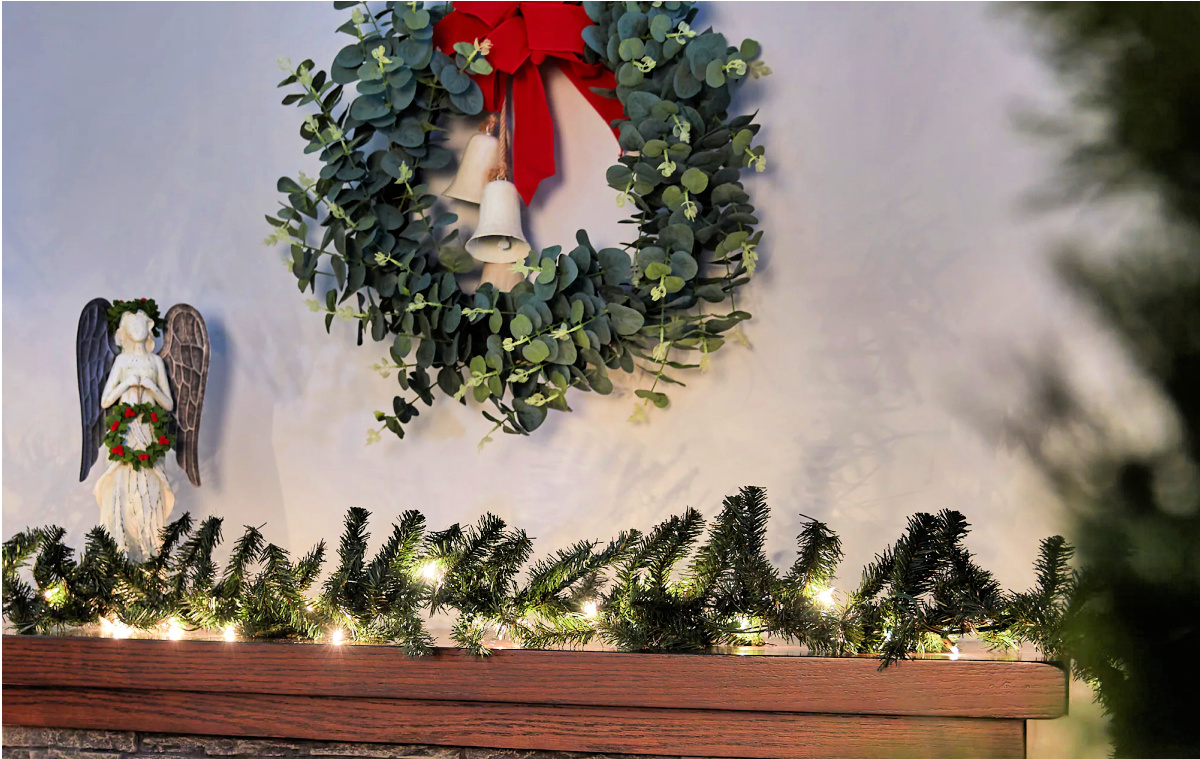 Holiday Living 9-ft Ellston Pine Pre-Lit Artificial Christmas Garland