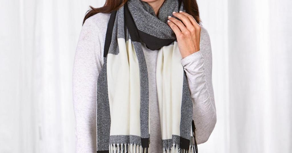 woman wearing ltd commodities cashmere scarf in gray