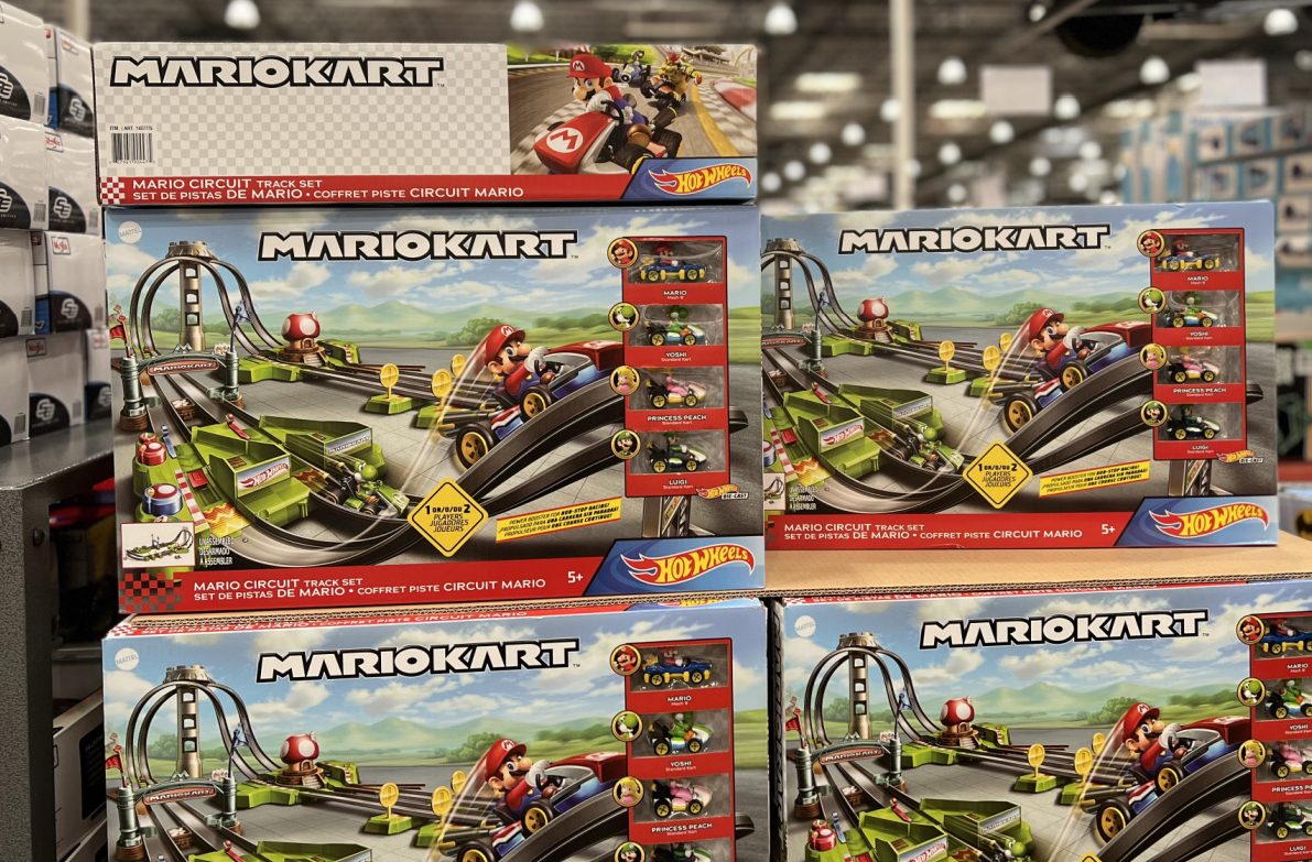 Hot wheels mario kart circuit 2025 track set