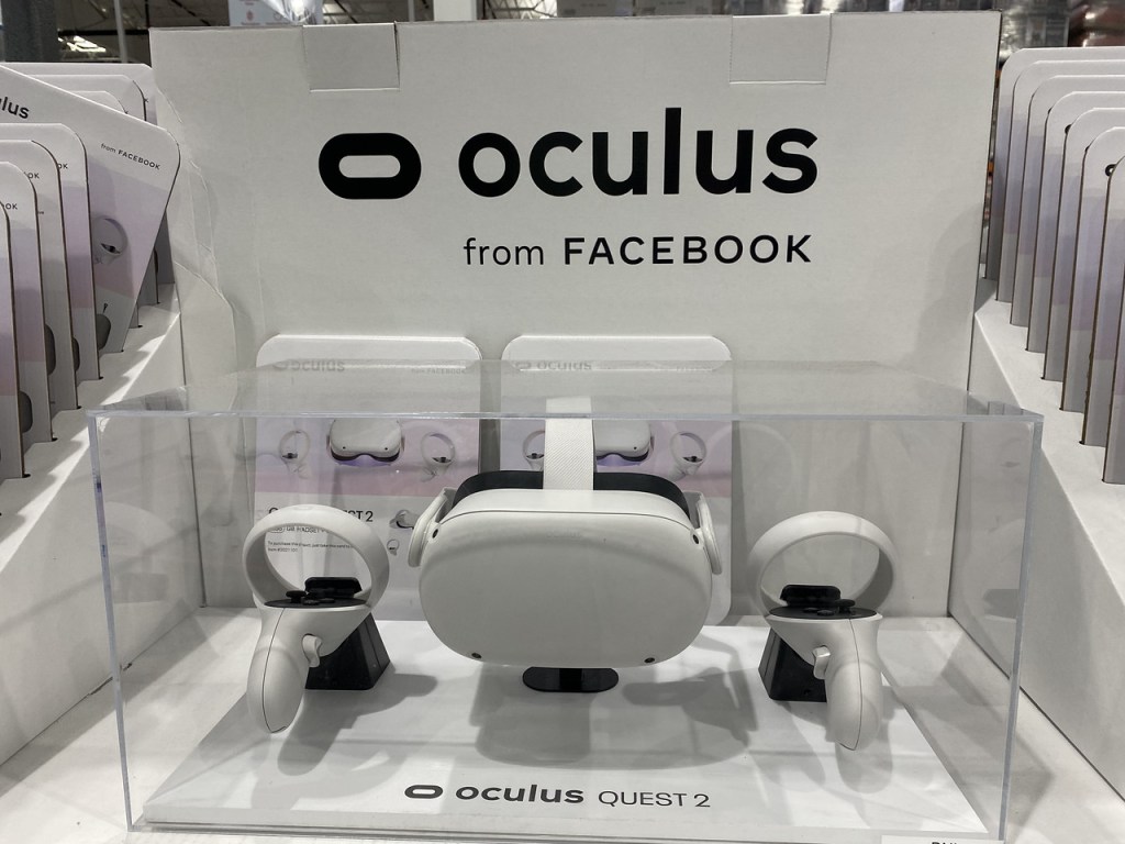 Oculus Quest 2 VR System in display