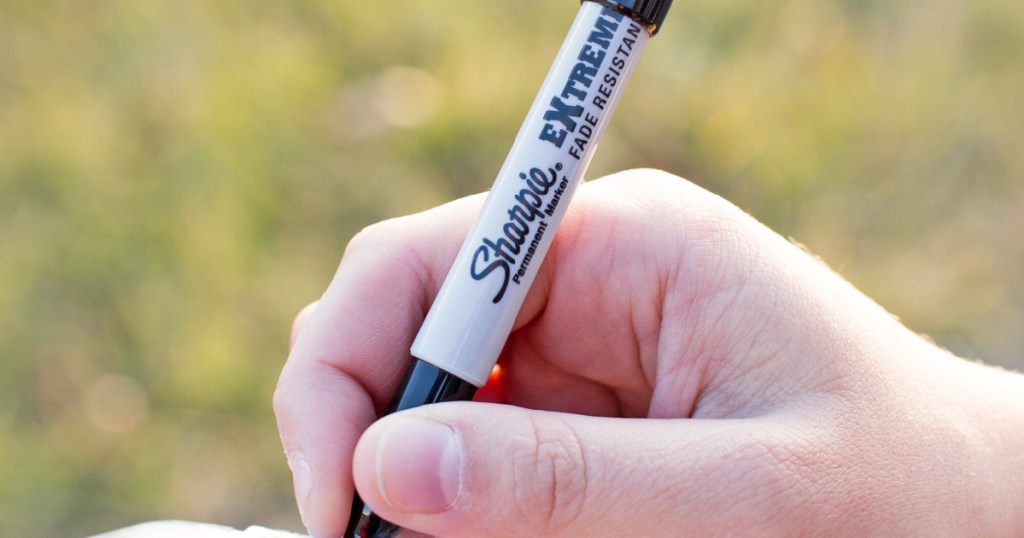 Sharpie Extreme Fine Point Markers 4-Count Only .69 Shipped on Amazon