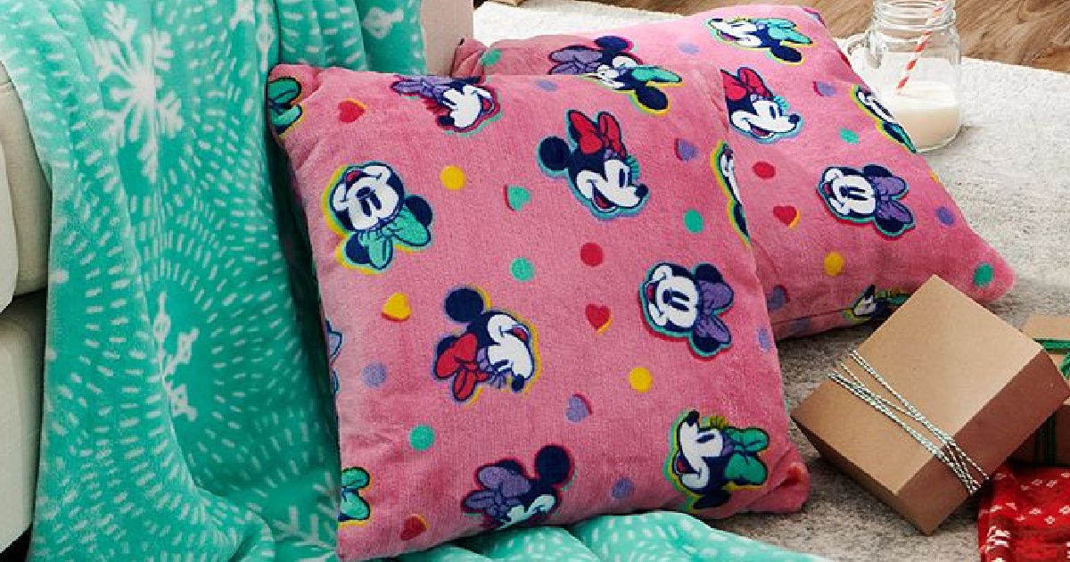 Kohl's Big One Throw Pillows 2Pack Only 8.49 (Regularly 27)