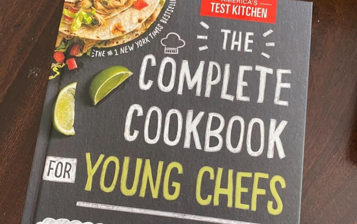 https://hip2save.com/wp-content/uploads/2021/11/The-Complete-Cookbook-for-Young-Chefs-1-e1670351123681.jpg?fit=1200%2C753&strip=all