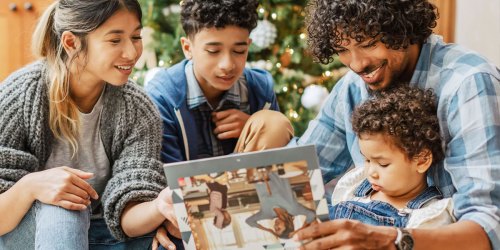 Up to 50% Off Vistaprint Holiday Cards & Personalized Photo Gifts