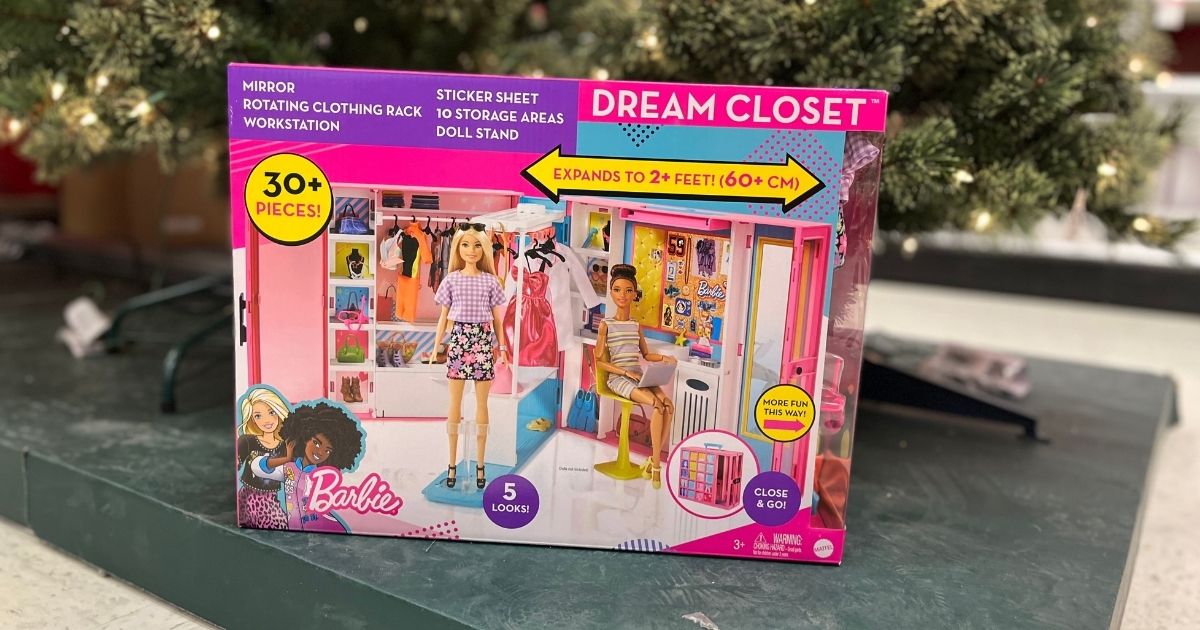 Barbie dream best sale closet 2020