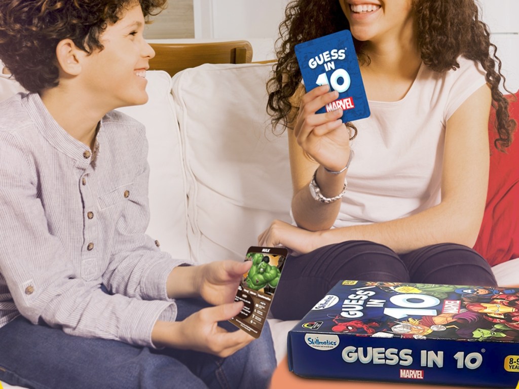 2 kids playing Guess in 10