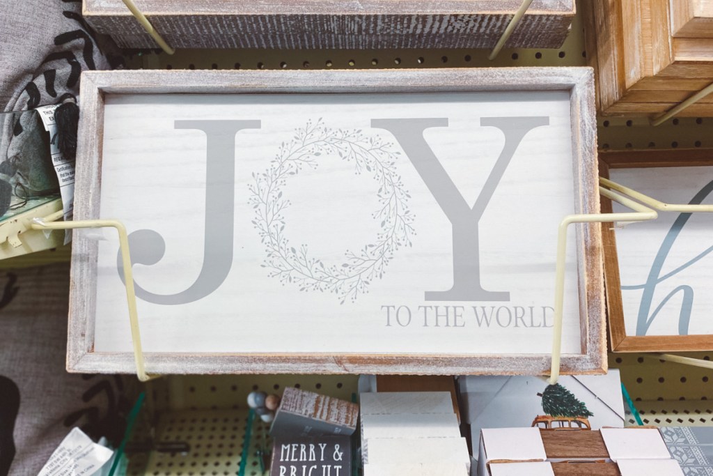 joy to the world wood decor sign