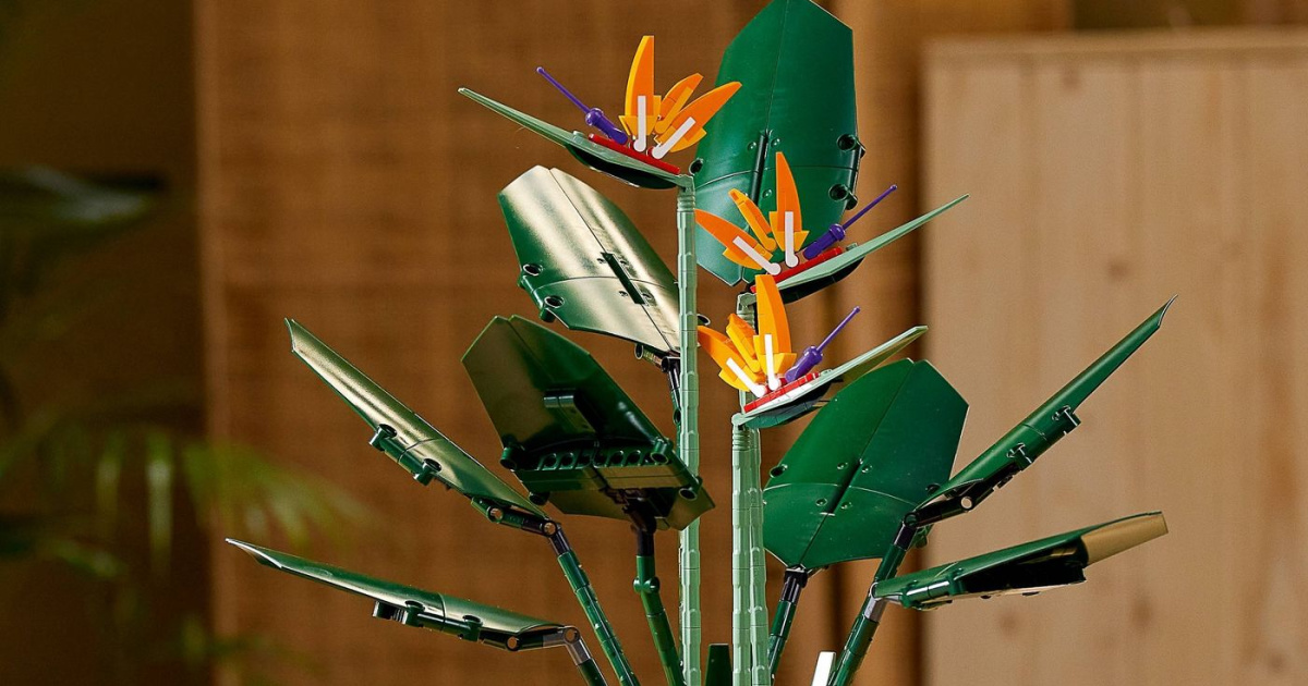 Lego Botanical Bird of Paradise