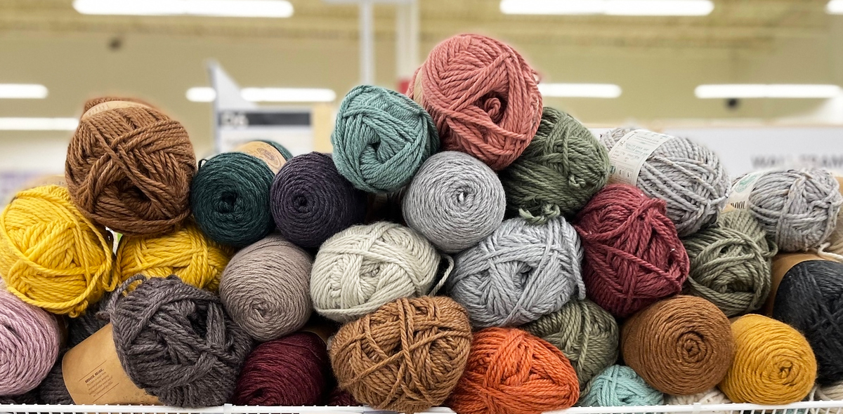 Joanns yarn store