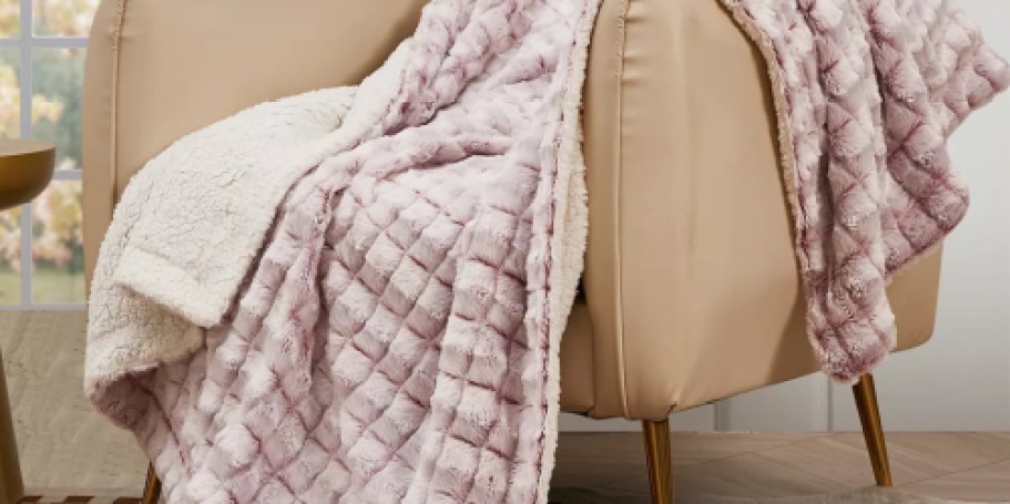 Reversible Throw Blankets Only $8.99 on Macys.com – Over 10,000 Sold in 48 Hours!