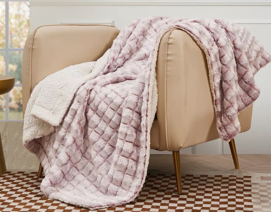 Reversible Throw Blankets Only $8.99 on Macys.com (Reg. $35) – Over 10,000 Sold in 48 Hours!