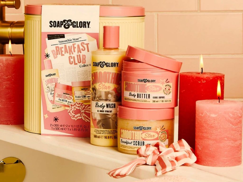 soap and glory smoothie star breakfast club gift set in bathroom