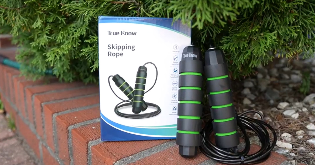 jump rope near packaging