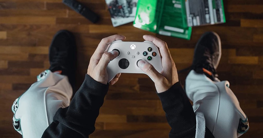 Xbox Core Controller in white