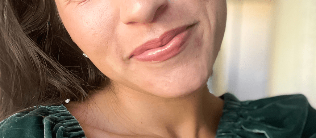 close up of lips with plumper 