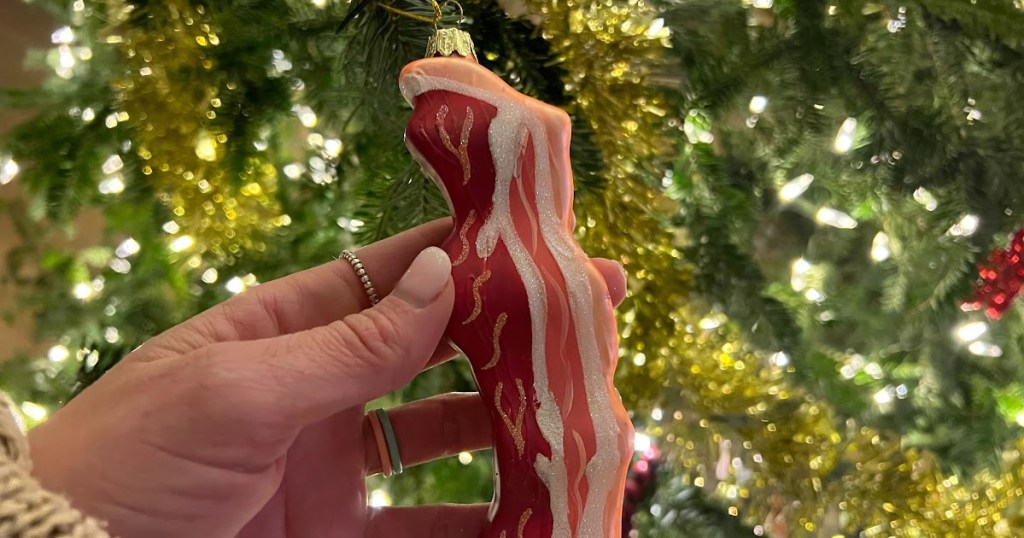 13 Funny Christmas Ornaments to Keep You Laughing | Hip2Save