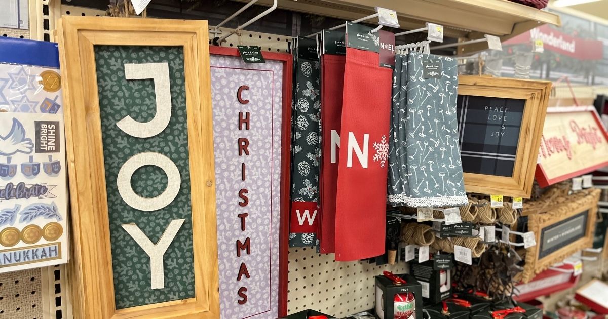 Up to 75 Off Christmas Clearance on Save on Signs