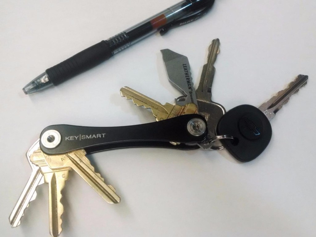 pocket knife-style keychain