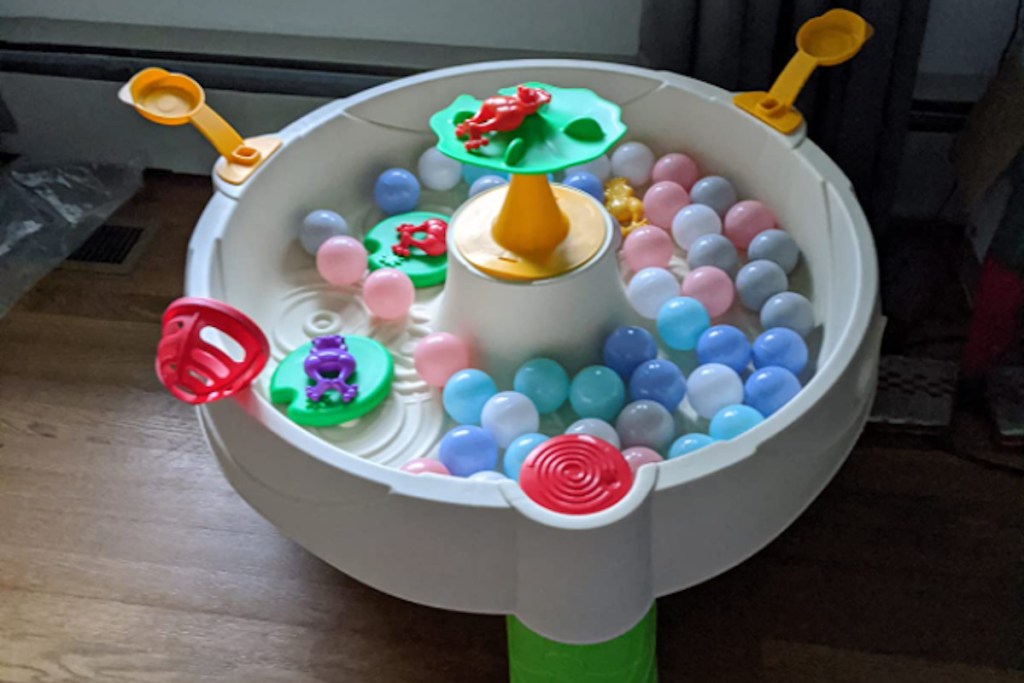 little tikes frog table filled with balls