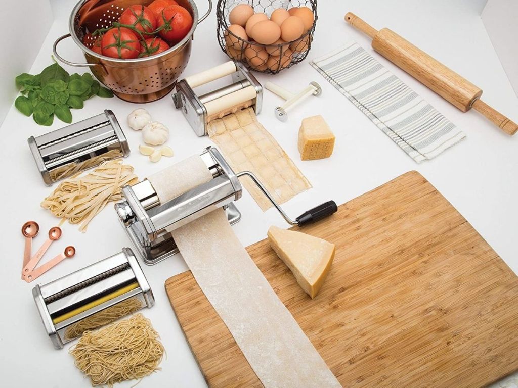 5-piece pasta making set