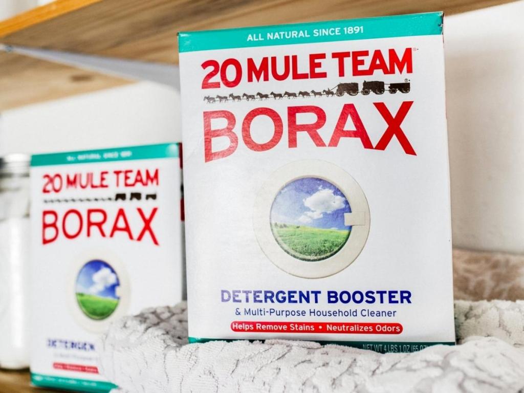 20 mule team borax boxes with towels