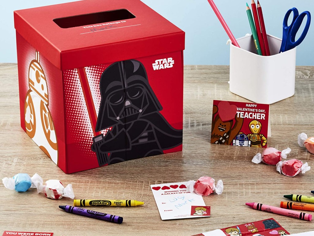 Hallmark Valentines Day Cards for Kids w/ Mailbox Star Wars