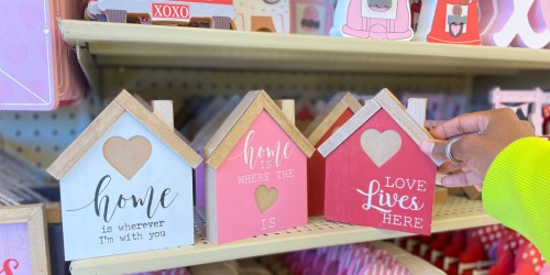 40% Off Valentine’s Day Decor & Gifts at Hobby Lobby | In-Store & Online