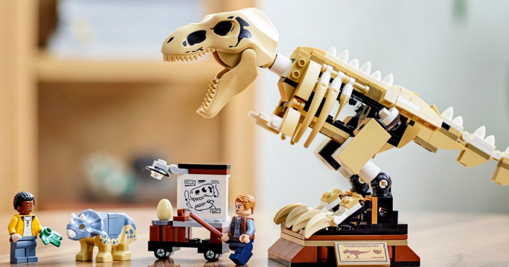 LEGO Jurassic World T. Rex Dinosaur Fossil Exhibition 198-Piece Building Playset