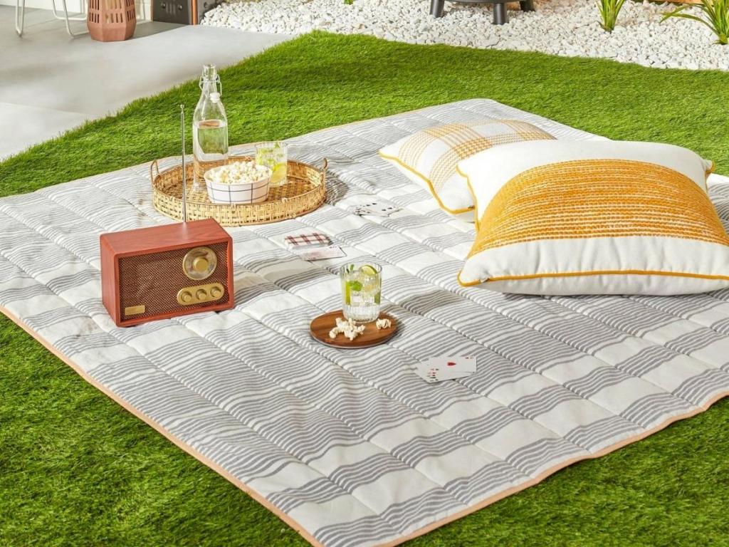 Hearth & Hand w/ Magnolia Allover Stripe Summer Picnic Blanket