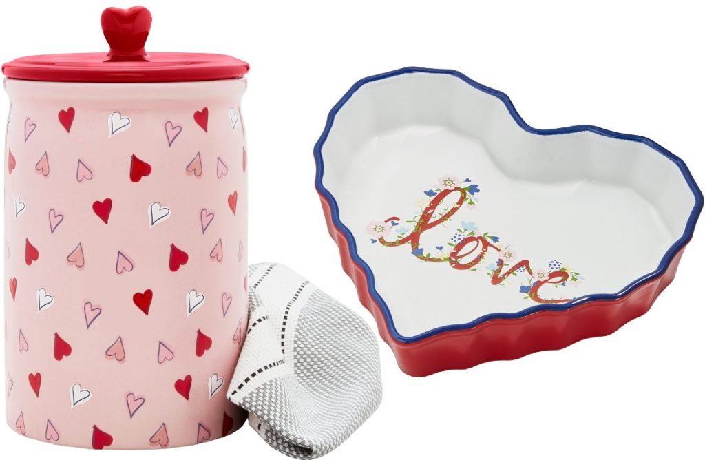 heart treat jar and pie dish