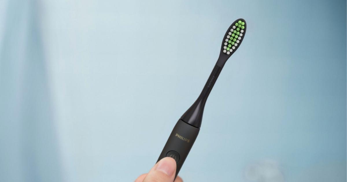 philips one sonicare toothbrush in shadow black