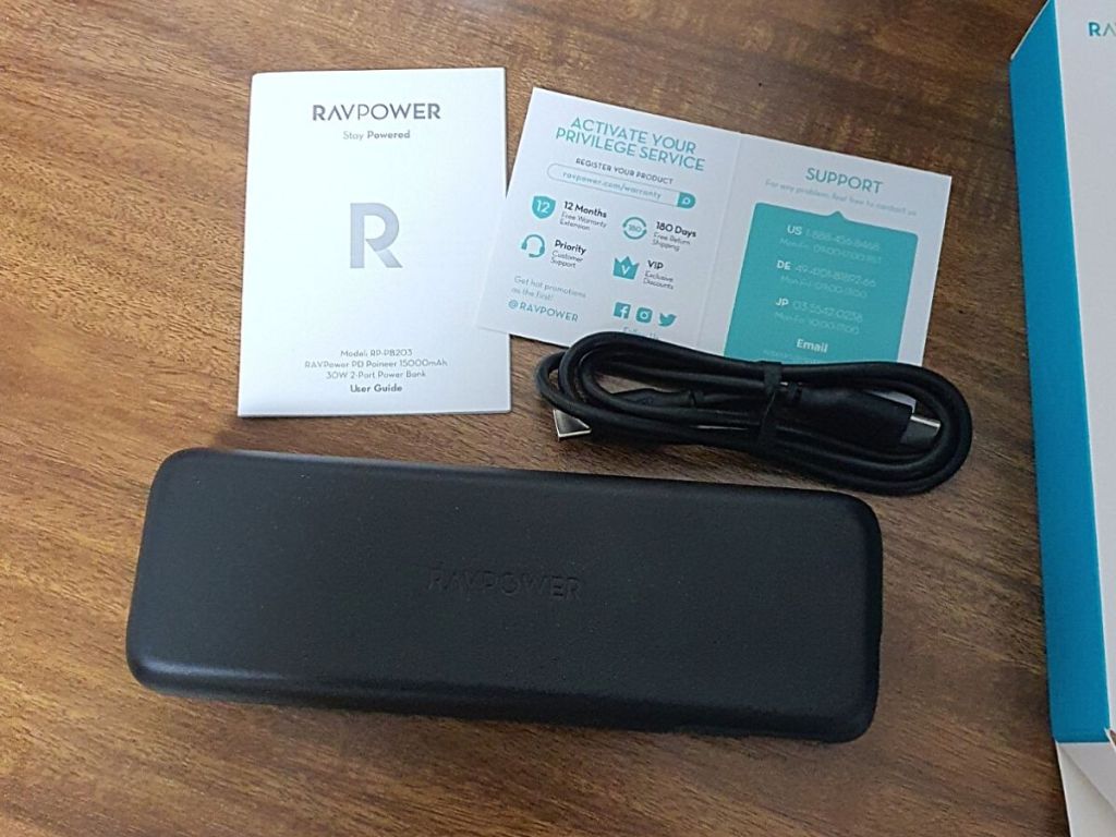  Portable Charger Power Bank and accessories