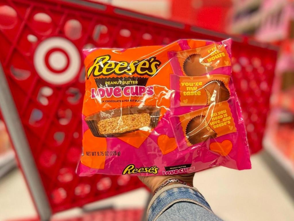reese's love cups in store