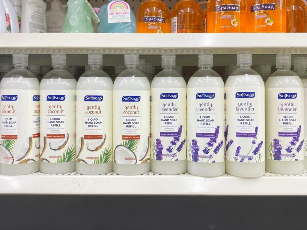 softsoap liquid hand soap refills on shelf