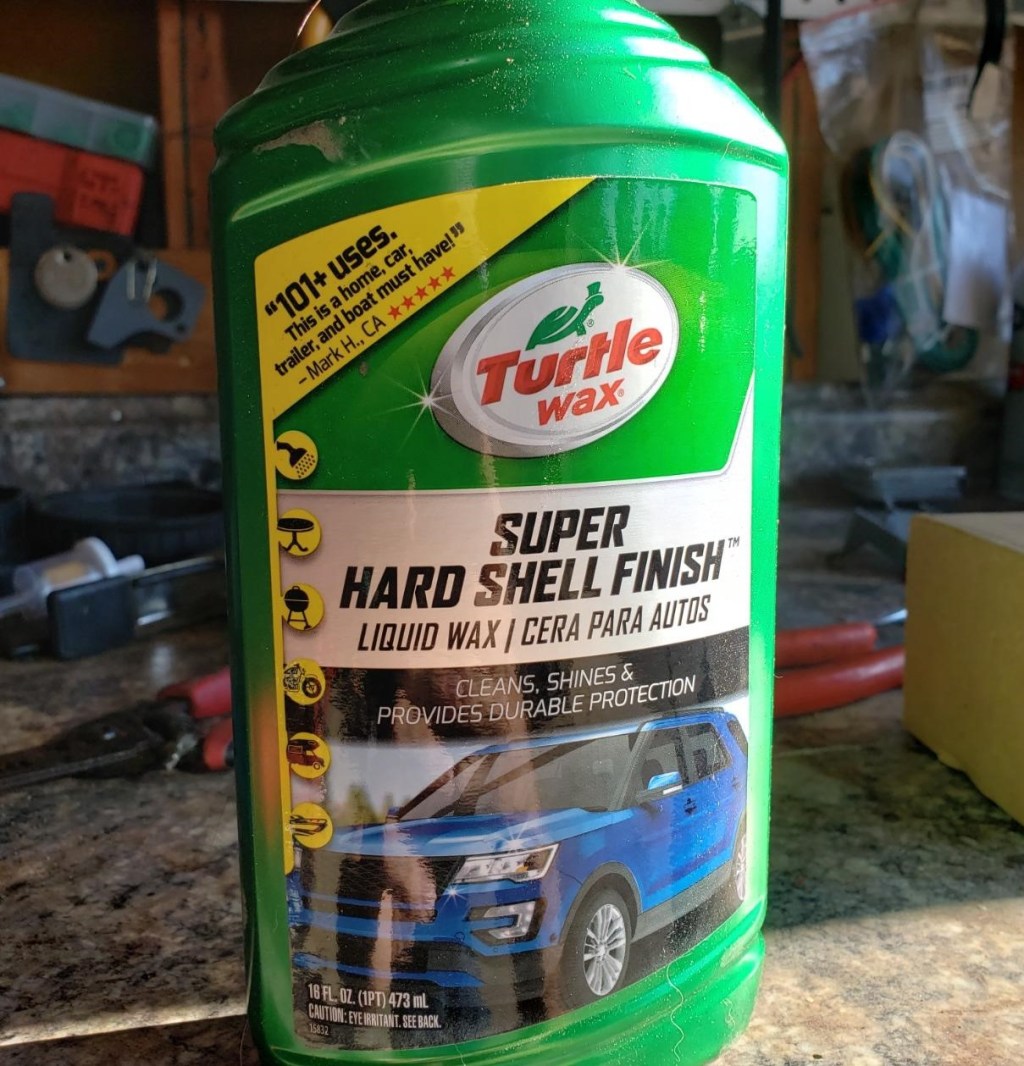 bottle of Turtle Wax Super Hard Shell Finish Liquid