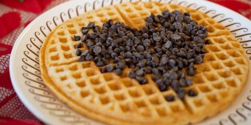 Waffle House is Now Accepting Reservations for their Annual Valentine’s Day Dinner