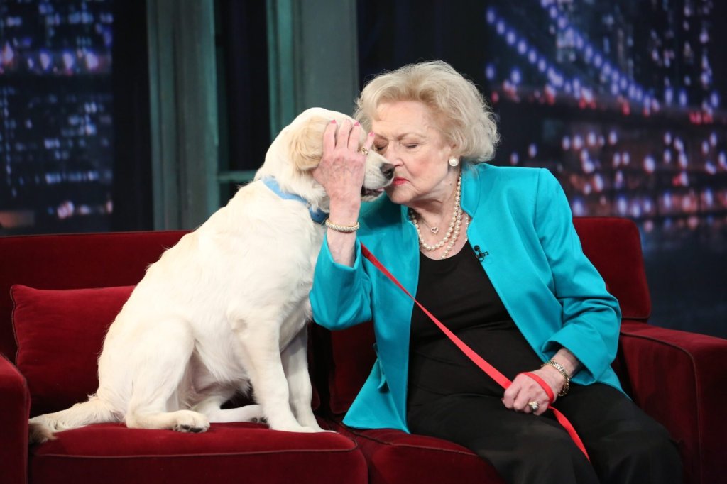 Betty White with a dog